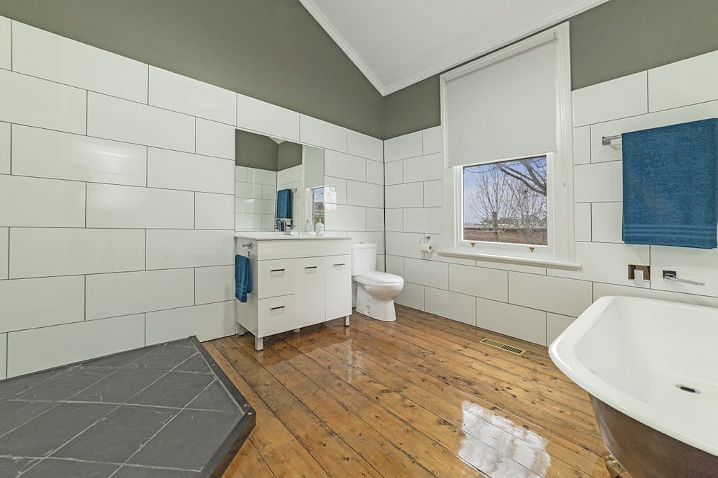 28-30 Ballarat Road, Hamilton, VIC, 3300 - Image 11