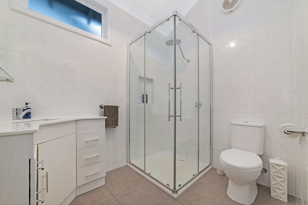 28-30 Ballarat Road, Hamilton, VIC, 3300 - Image 10