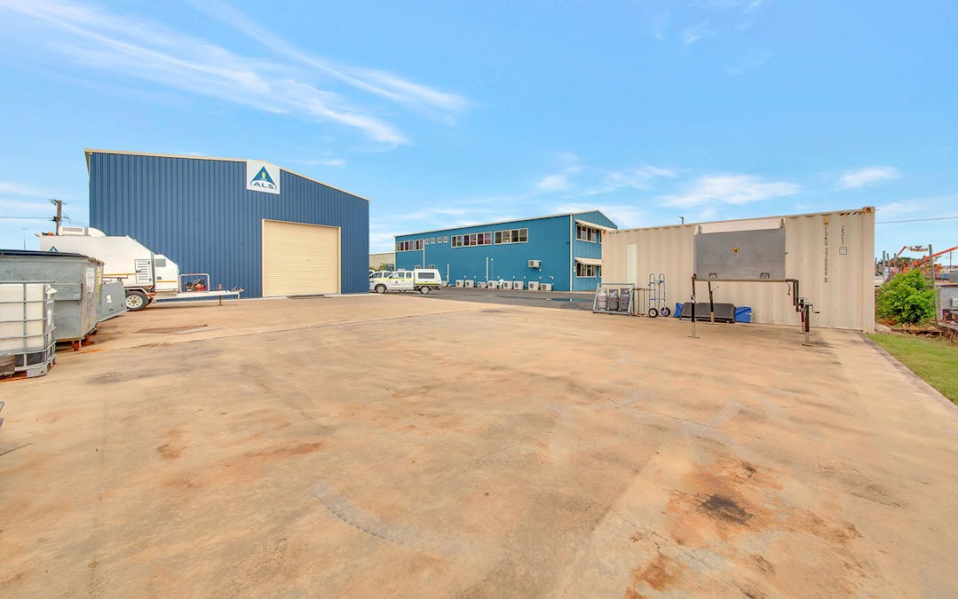 14 Garfield Street, Gladstone Central, QLD, 4680 - Image 10