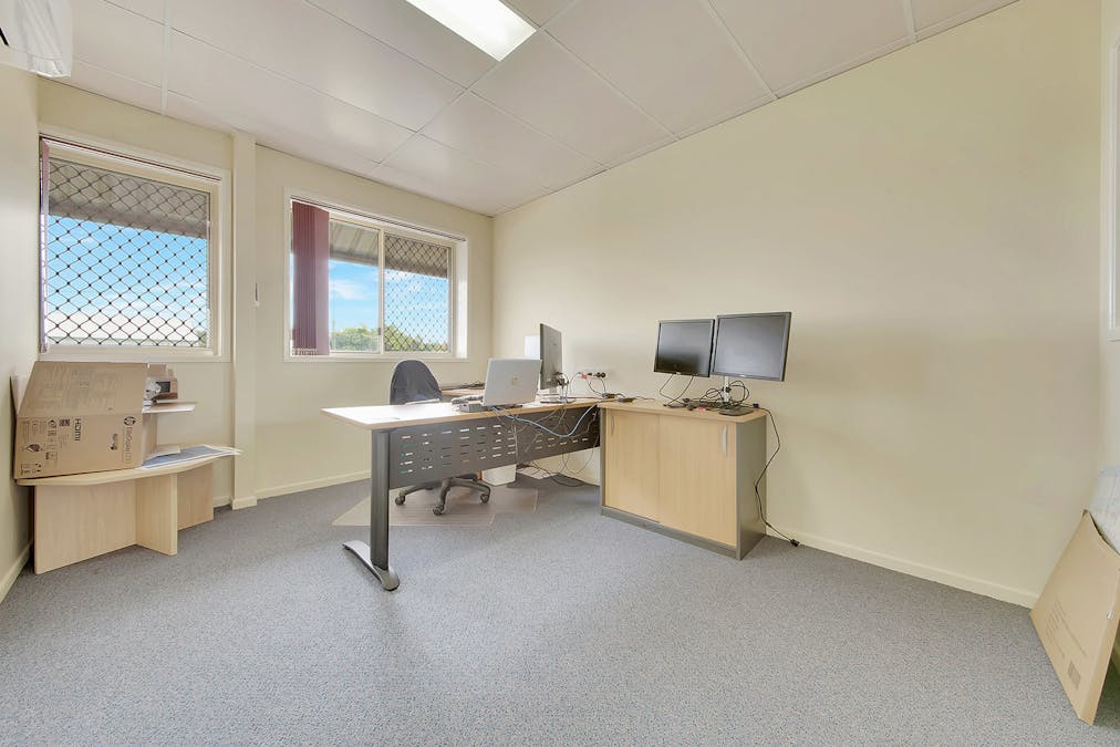 14 Garfield Street, Gladstone Central, QLD, 4680 - Image 6