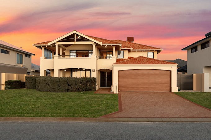 19 Cobblestones Circuit, Secret Harbour, WA, 6173 - Image 1