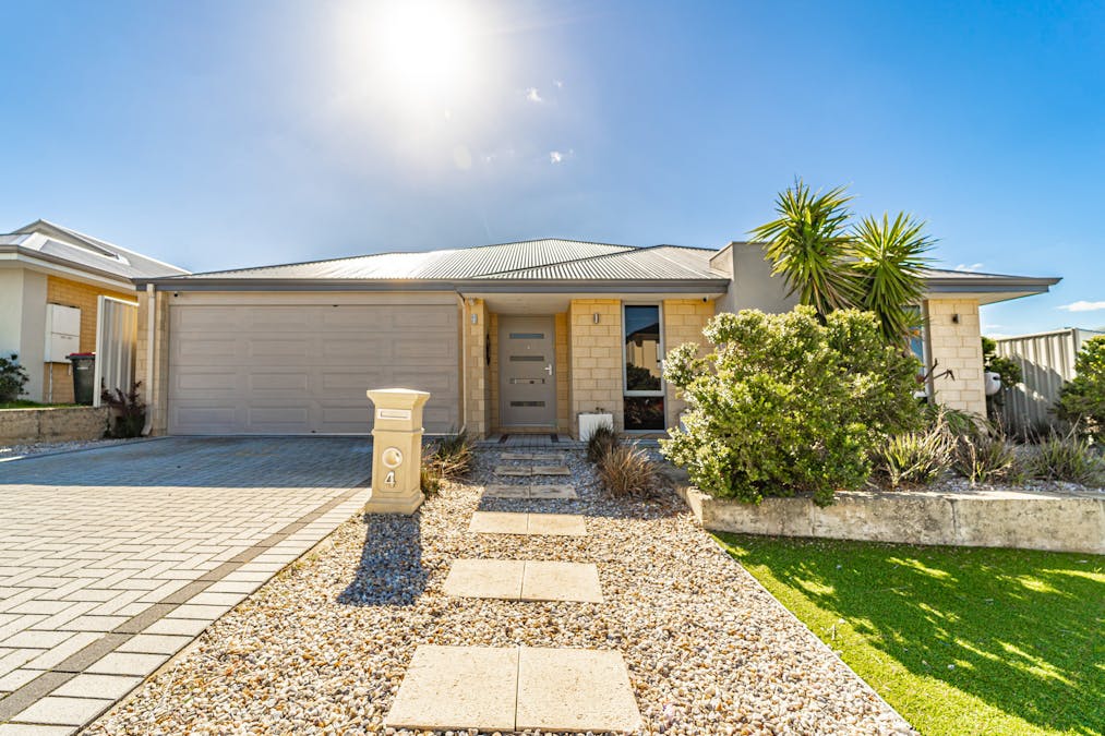 4 Arcoona Avenue, Golden Bay, WA, 6174 - Image 3