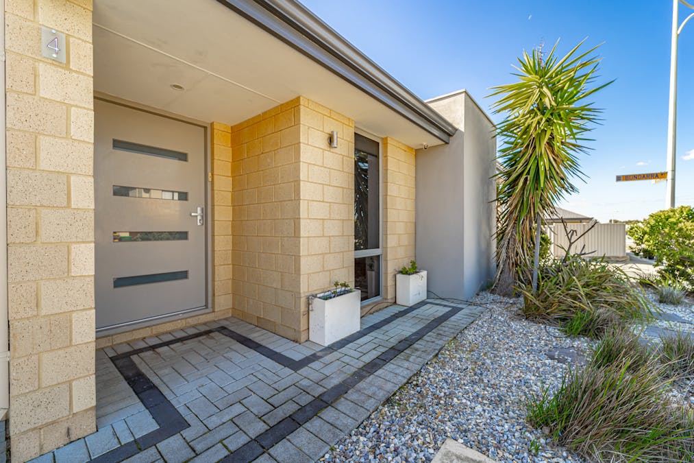 4 Arcoona Avenue, Golden Bay, WA, 6174 - Image 4