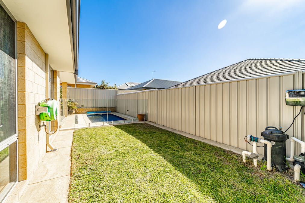 4 Arcoona Avenue, Golden Bay, WA, 6174 - Image 29