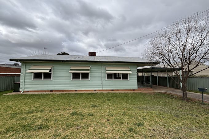 4 Gipps Street, Dubbo, NSW, 2830 - Image 1