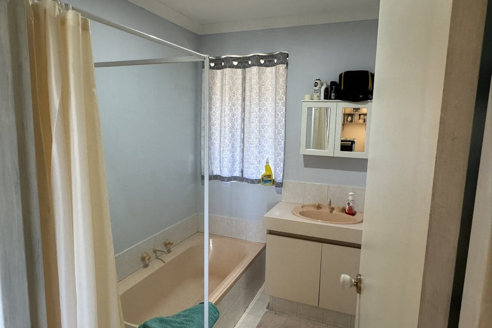 7 Ashton Street, Quairading, WA, 6383 - Image 11