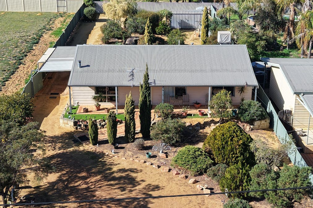 7 Ashton Street, Quairading, WA, 6383 - Image 18
