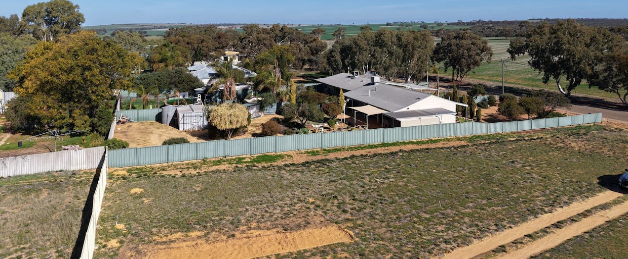 7 Ashton Street, Quairading, WA, 6383 - Image 17