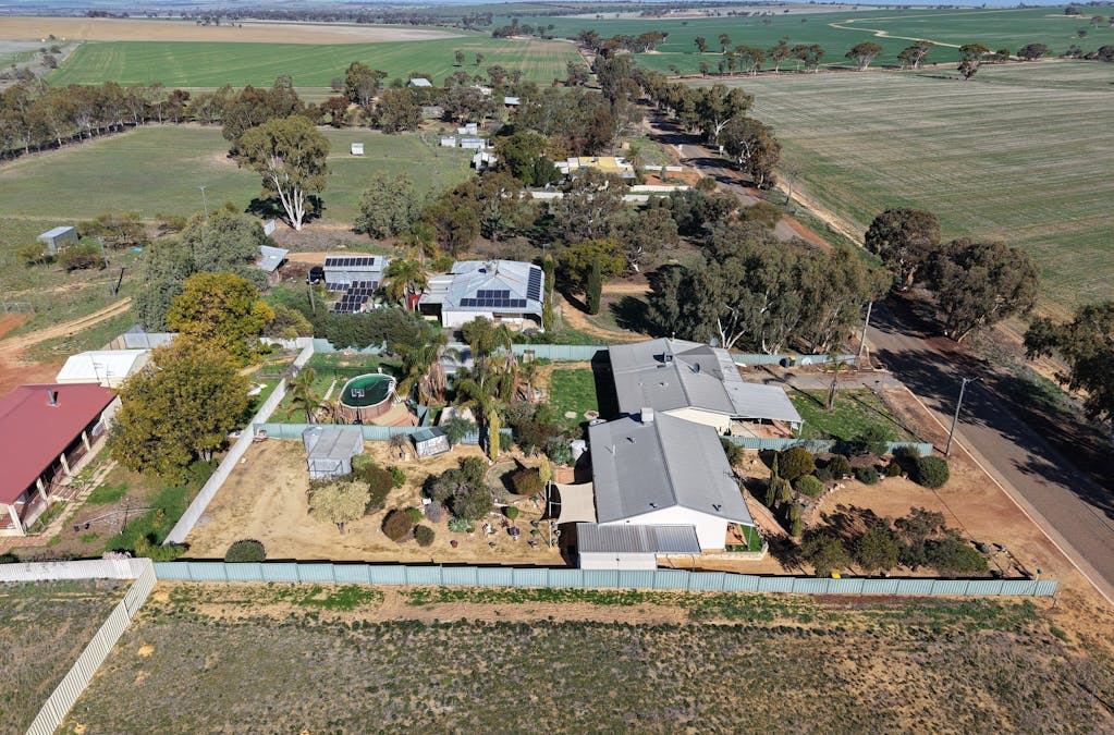 7 Ashton Street, Quairading, WA, 6383 - Image 26