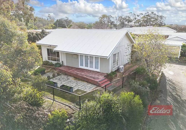 10 McCormick Way, Narrogin, WA, 6312 - Image 1