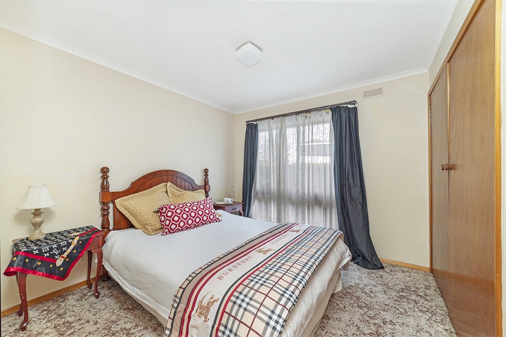1/22 Brown Street, Hamilton, VIC, 3300 - Image 7