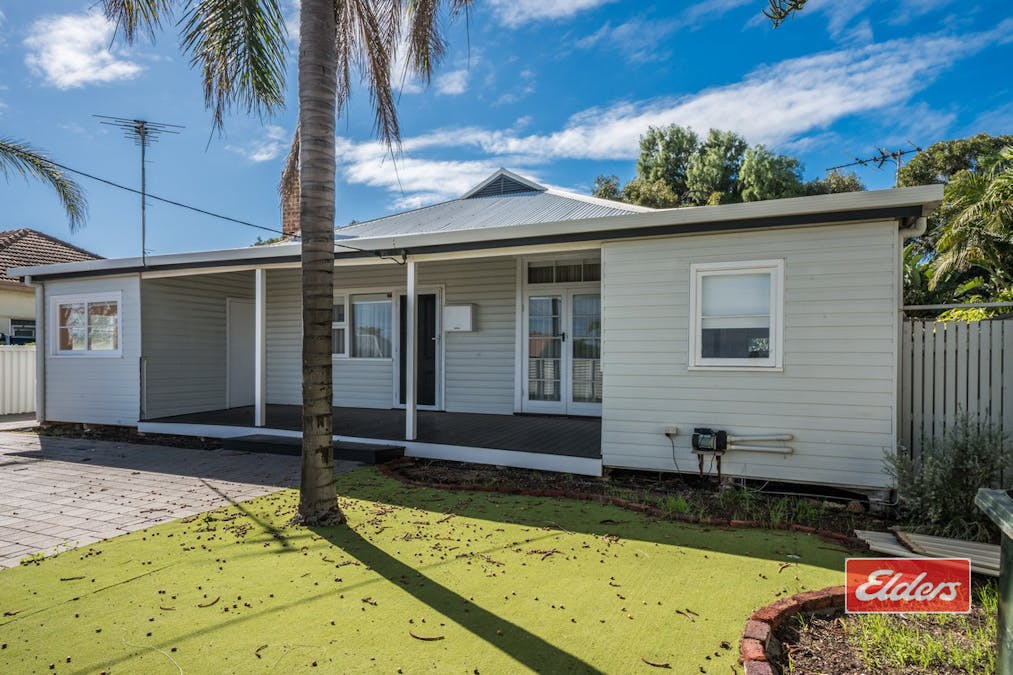 73 Gertrude Street, Geraldton, WA, 6530 - Image 2