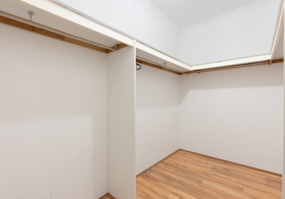 18 St Andrews Loop, Cooloongup, WA, 6168 - Image 9