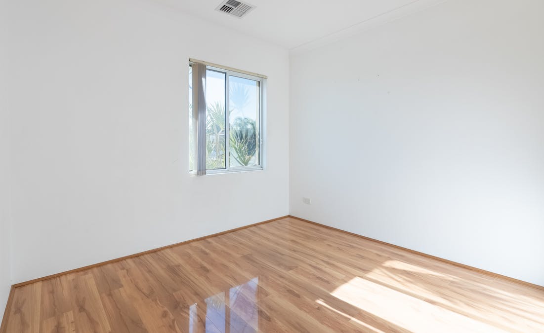 18 St Andrews Loop, Cooloongup, WA, 6168 - Image 12