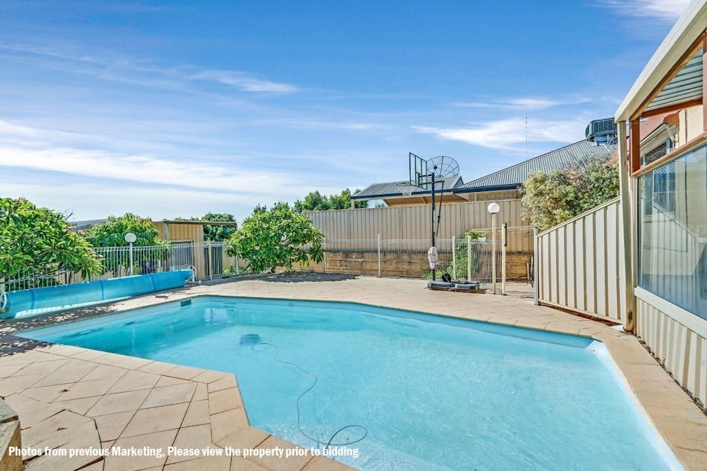 35 Latour Street, Australind, WA, 6233 - Image 1