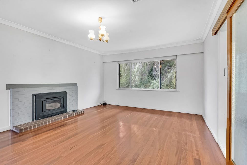 35 Latour Street, Australind, WA, 6233 - Image 7