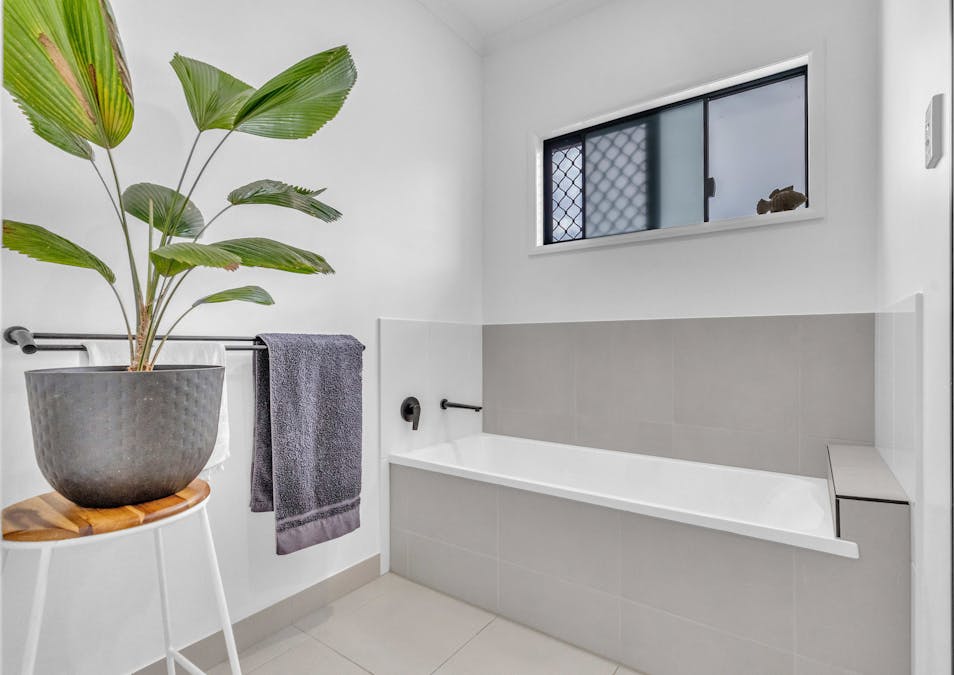 24 Reserve Drive, Bohle Plains, QLD, 4817 - Image 10