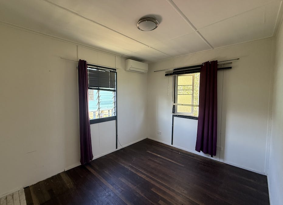 48 Videroni Street, Bundamba, QLD, 4304 - Image 9
