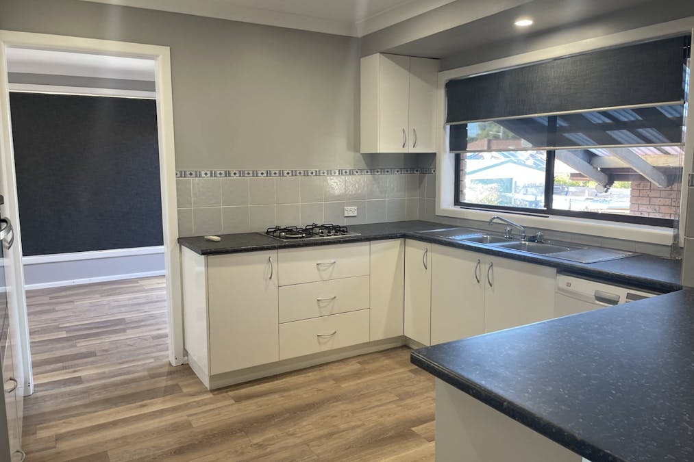 2 Lotus Place, Parkes, NSW, 2870 - Image 2