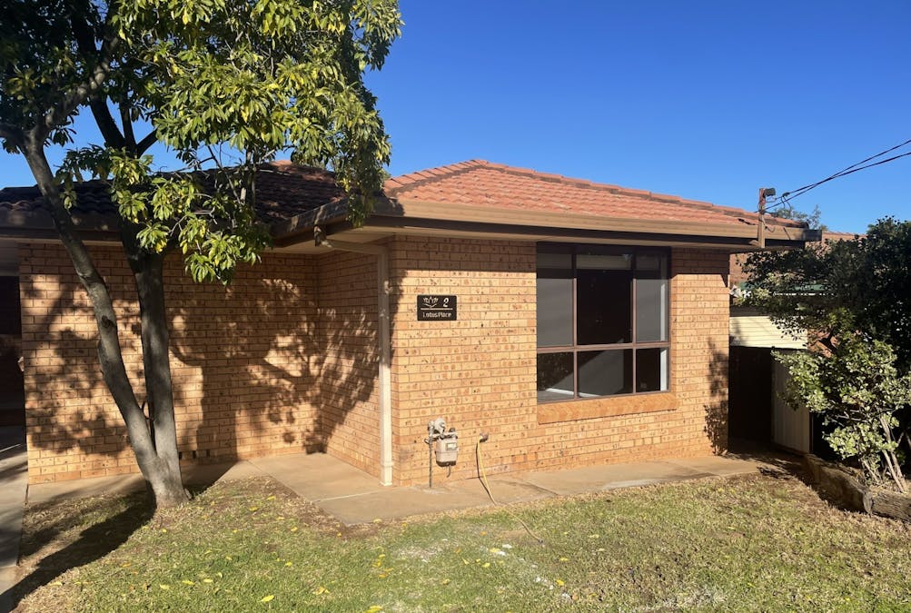 2 Lotus Place, Parkes, NSW, 2870 - Image 1