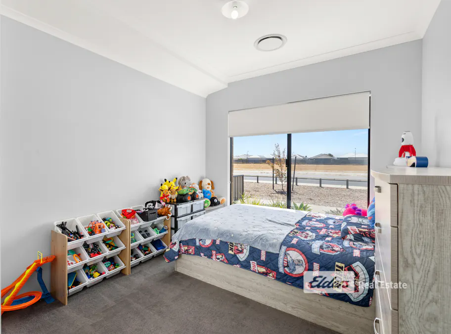 130 The Boulevard, Australind, WA, 6233 - Image 11