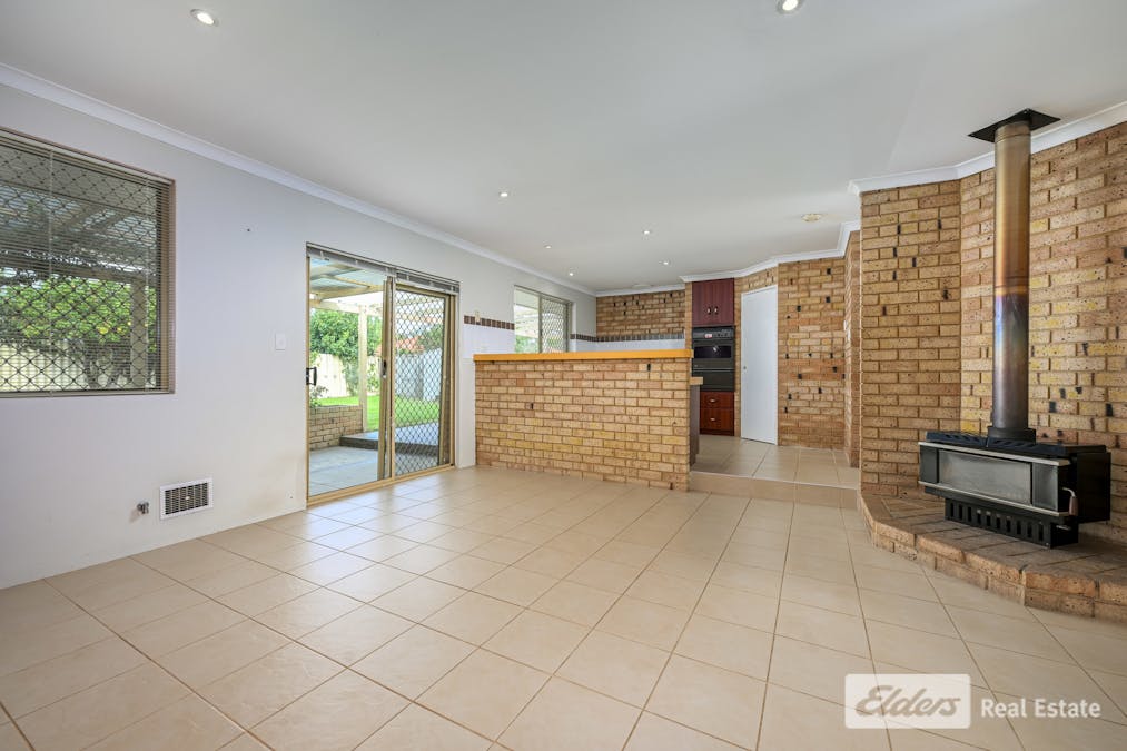 56 Kingsbridge Road, Warnbro, WA, 6169 - Image 4