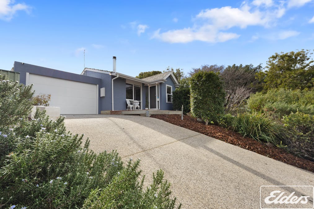 7 Elba Court, Noarlunga Downs, SA, 5168 - Image 1