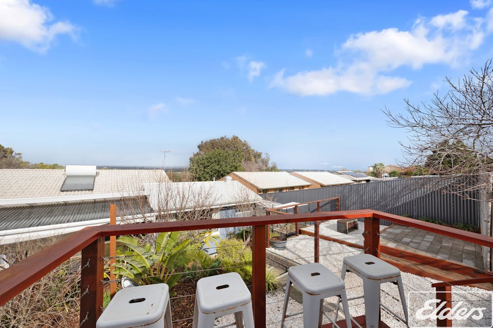 7 Elba Court, Noarlunga Downs, SA, 5168 - Image 22