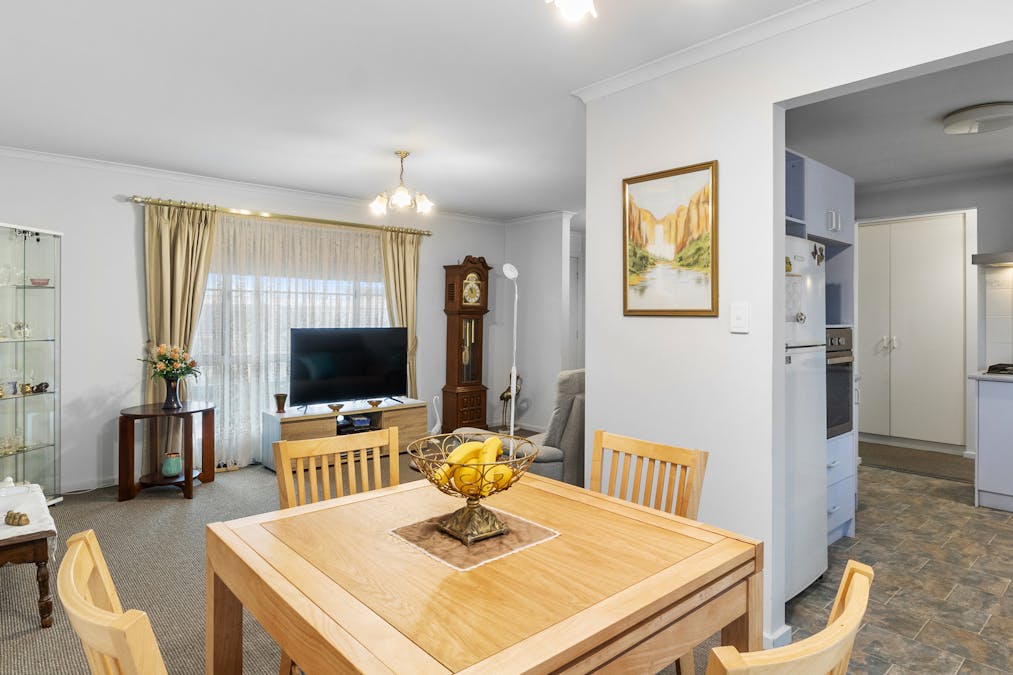 45 Rosetta/1-27 Maude Street, Encounter Bay, SA, 5211 - Image 5