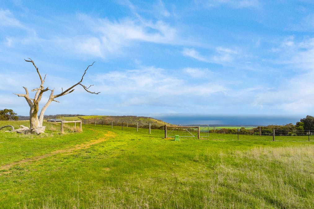 Lot 10 Main South Road, Silverton, SA, 5204 - Image 9