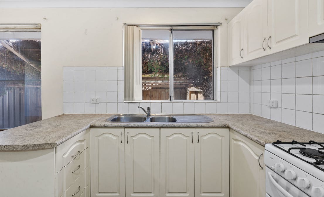 26 Seahaven Street, Safety Bay, WA, 6169 - Image 10