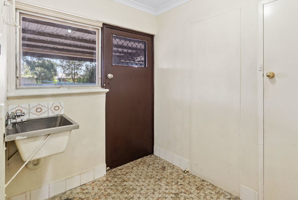 26 Seahaven Street, Safety Bay, WA, 6169 - Image 18