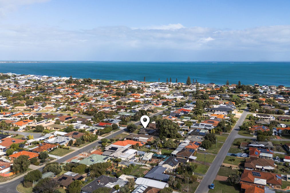26 Seahaven Street, Safety Bay, WA, 6169 - Image 26