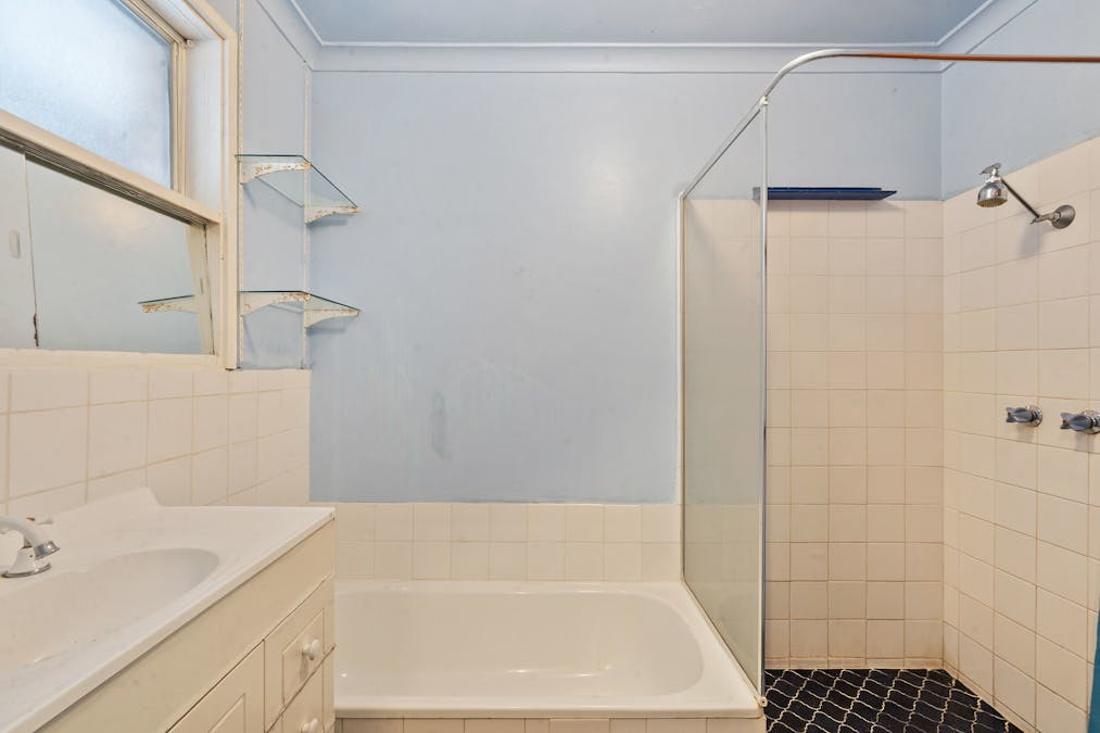 26 Seahaven Street, Safety Bay, WA, 6169 - Image 15