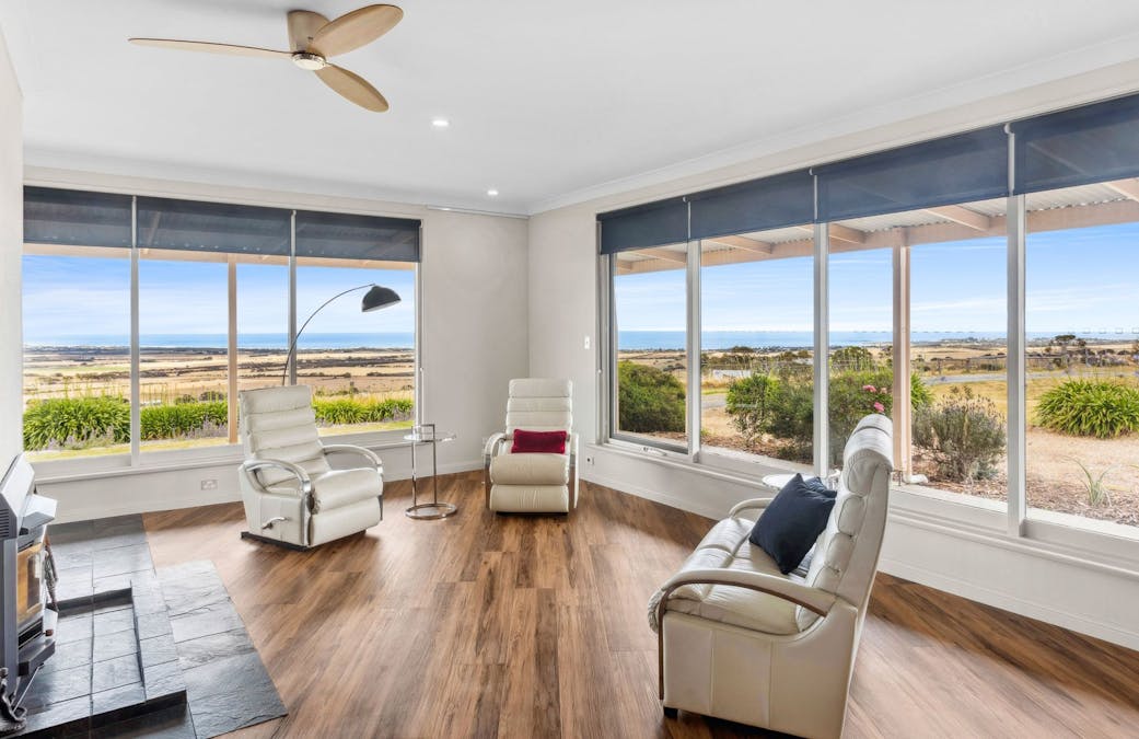 409 Flagstaff Hill Road, Middleton, SA, 5213 - Image 20
