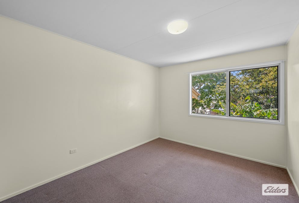 29 Smith Street, West Gladstone, QLD, 4680 - Image 15