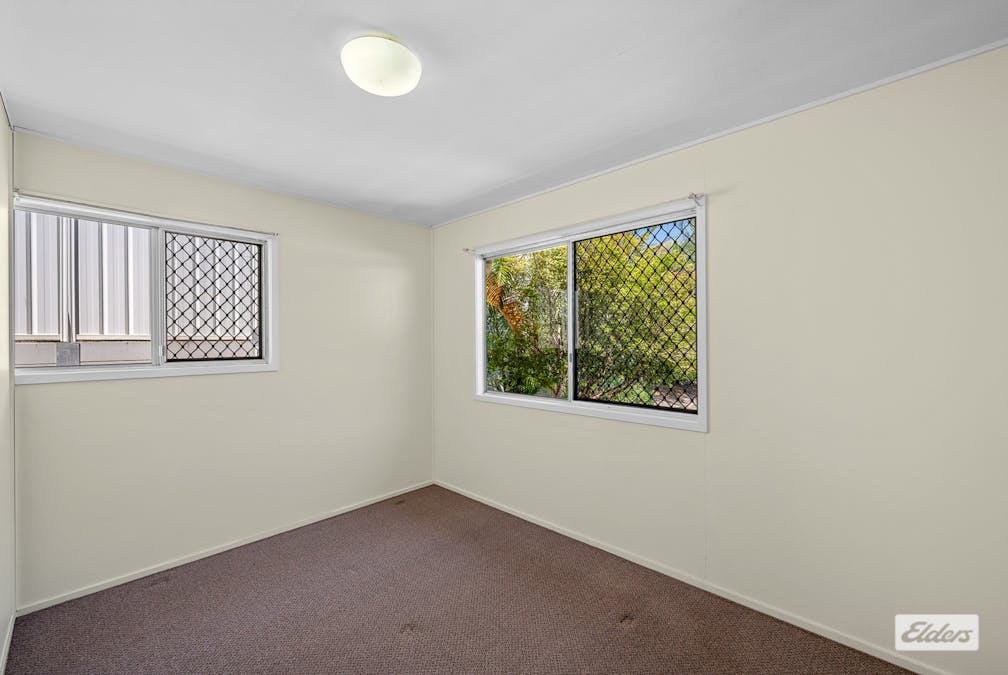 29 Smith Street, West Gladstone, QLD, 4680 - Image 16