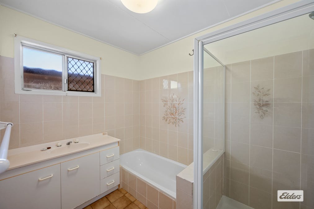 29 Smith Street, West Gladstone, QLD, 4680 - Image 17