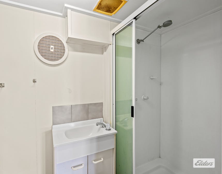 29 Smith Street, West Gladstone, QLD, 4680 - Image 20