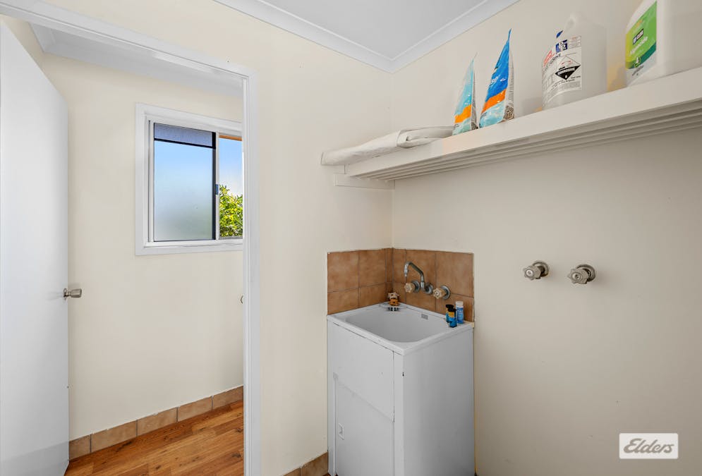 29 Smith Street, West Gladstone, QLD, 4680 - Image 18