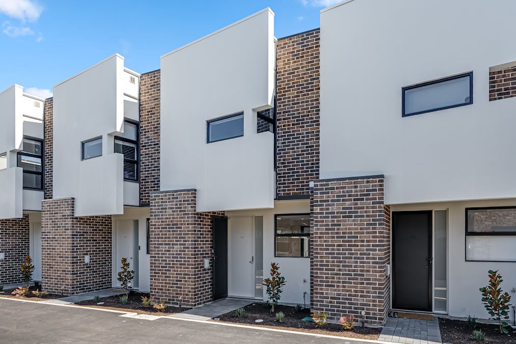 3/4 Barry Drive, Findon, SA, 5023 - Image 2