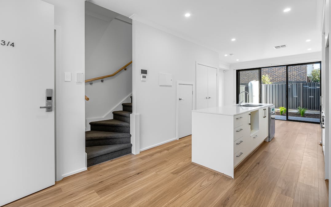 3/4 Barry Drive, Findon, SA, 5023 - Image 4