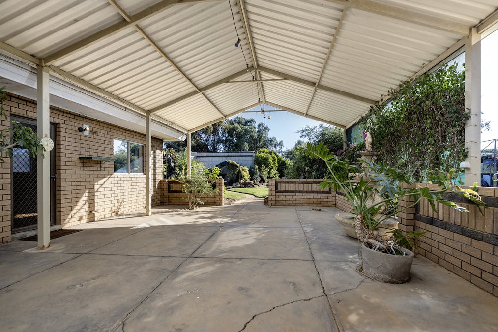 291 Chapman Valley Road, Waggrakine, WA, 6530 - Image 15