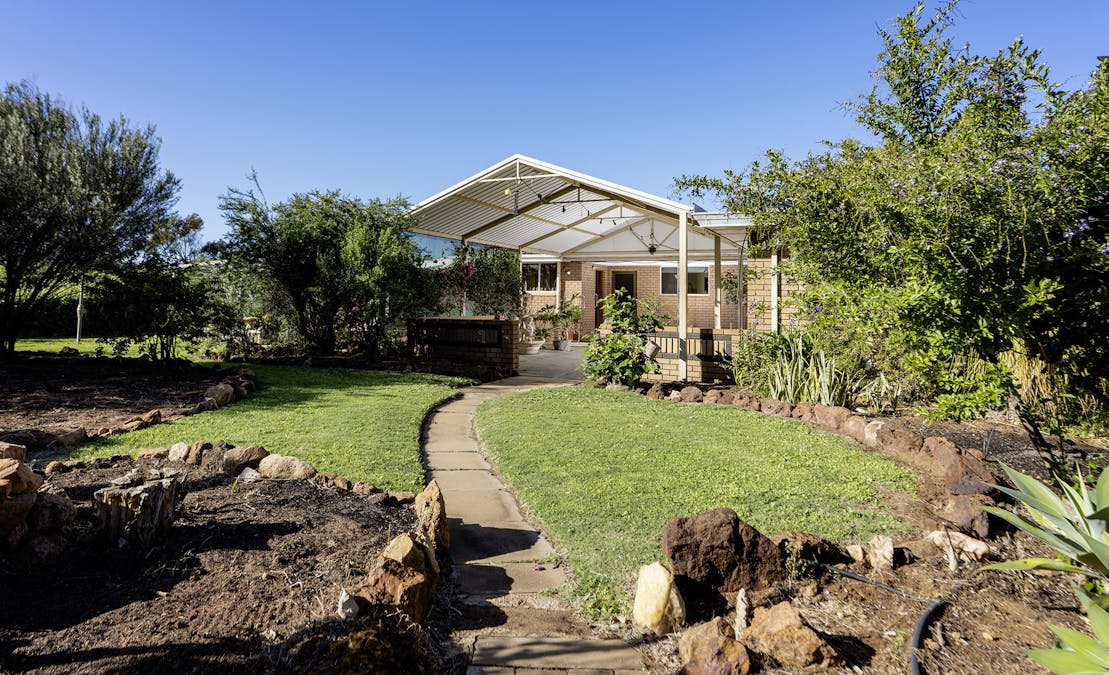 291 Chapman Valley Road, Waggrakine, WA, 6530 - Image 6