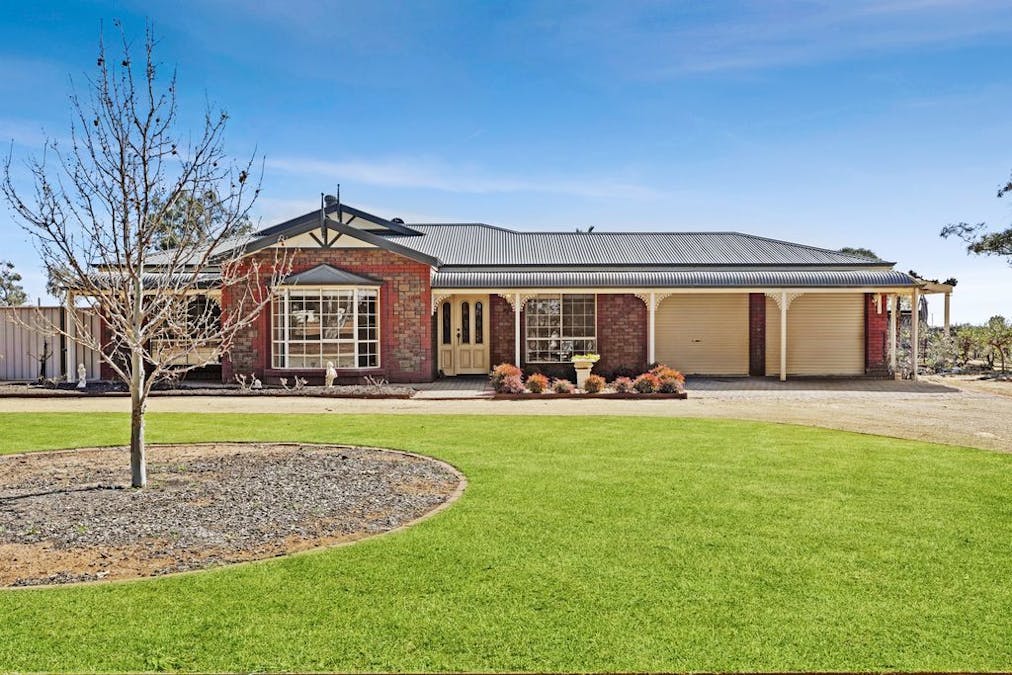 218 McKenzie Road, Barmera, SA, 5345 - Image 1
