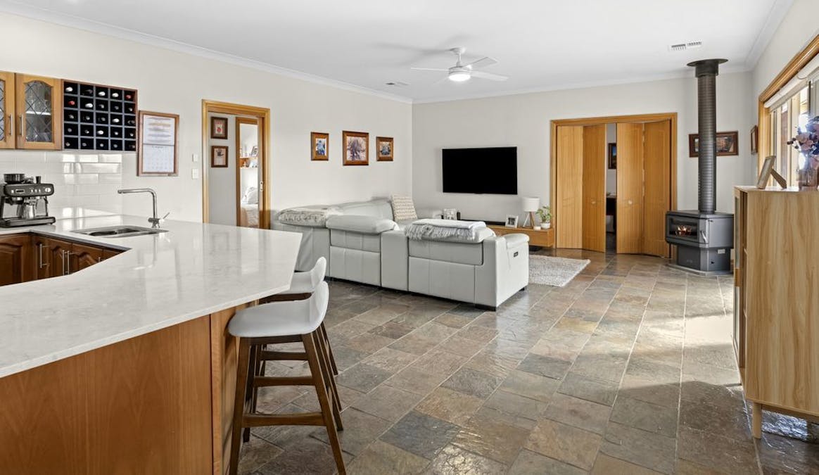 218 McKenzie Road, Barmera, SA, 5345 - Image 7
