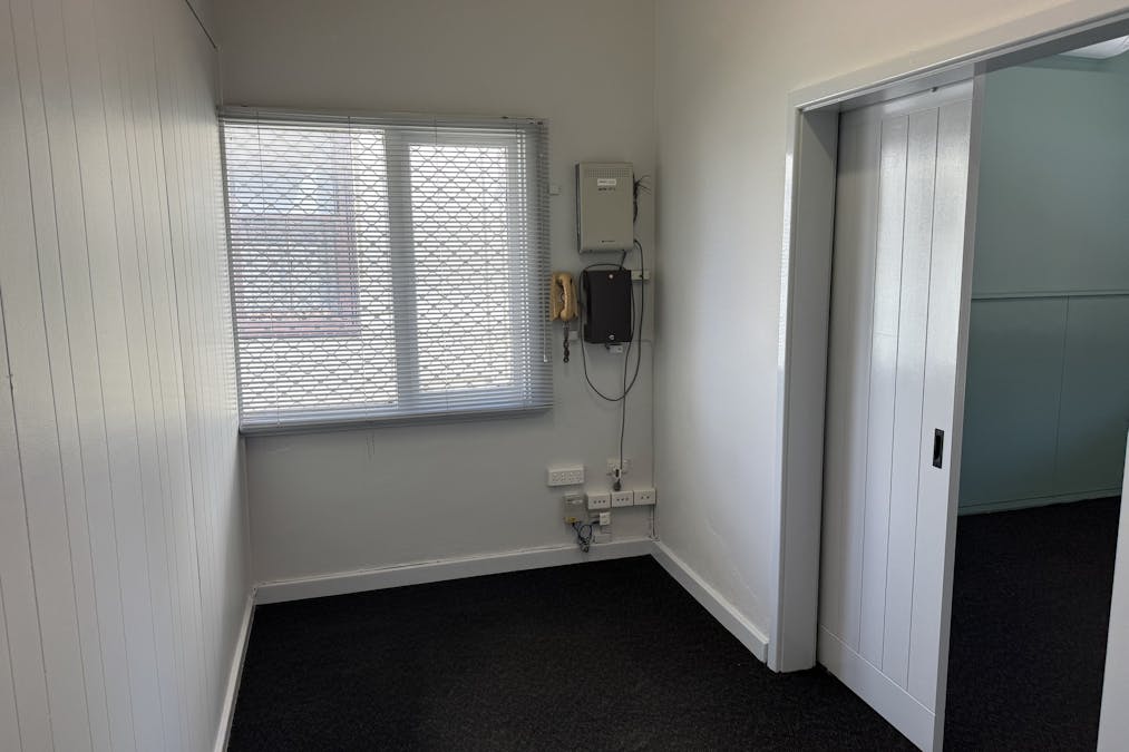 327 Fitzgerald Street East, Northam, WA, 6401 - Image 8