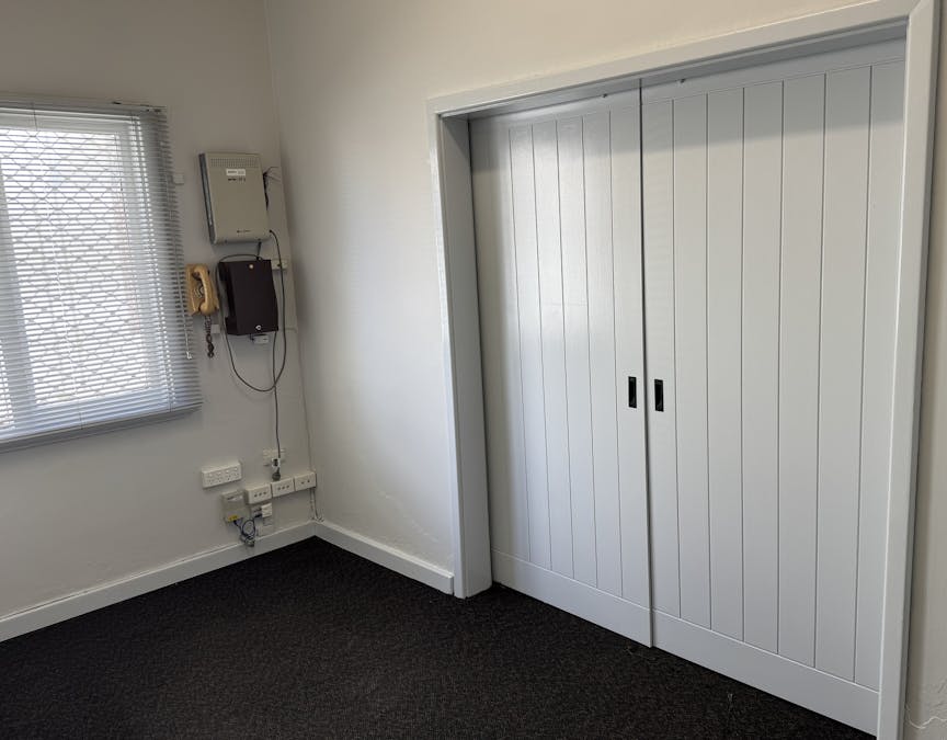 327 Fitzgerald Street East, Northam, WA, 6401 - Image 6