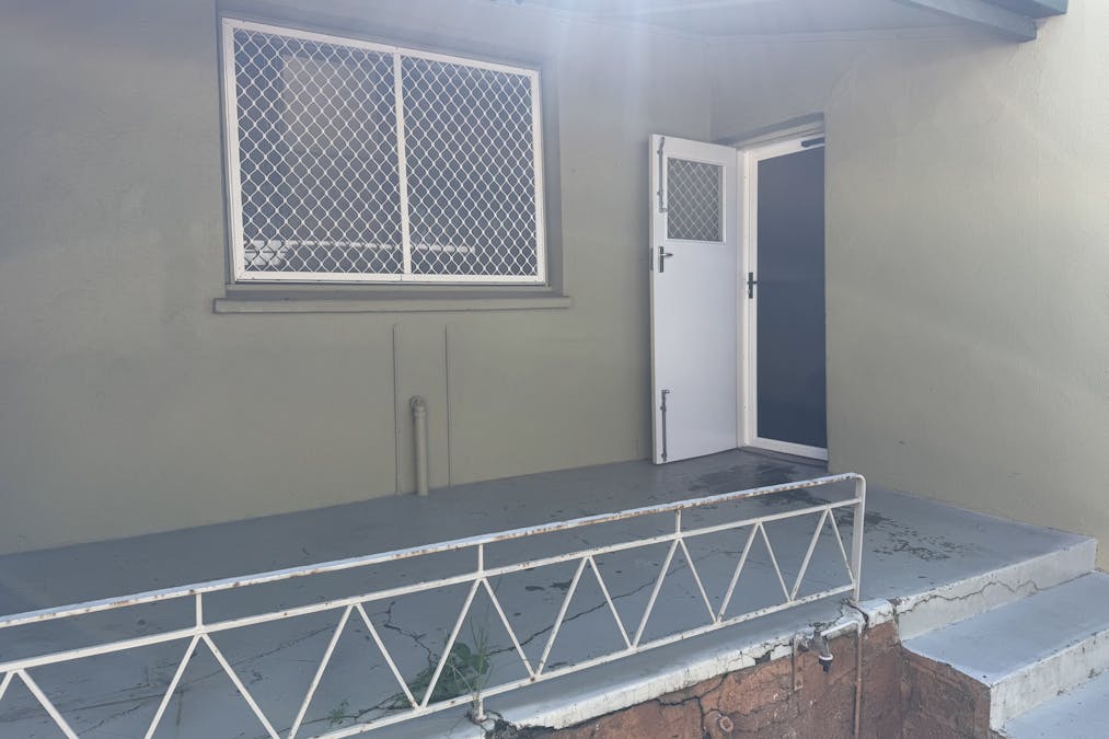 327 Fitzgerald Street East, Northam, WA, 6401 - Image 32