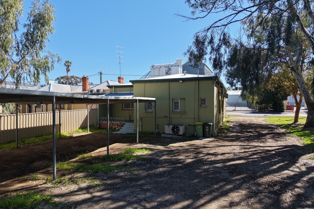 327 Fitzgerald Street East, Northam, WA, 6401 - Image 15